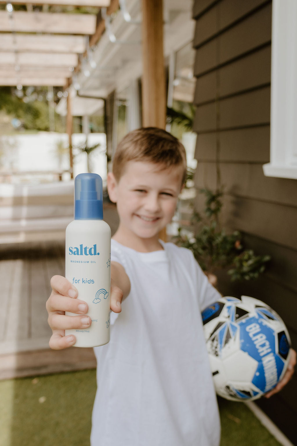 Magnesium oil for active kids. Helping to support their body's to relax, achieve restorative rest, clam their central nervous system , relieve muscle tension and cramps, alleviate growing pains and restless legs, balance energy levels and allow their body's systems to function optimally. Sleep support. Made in New Zealand. 